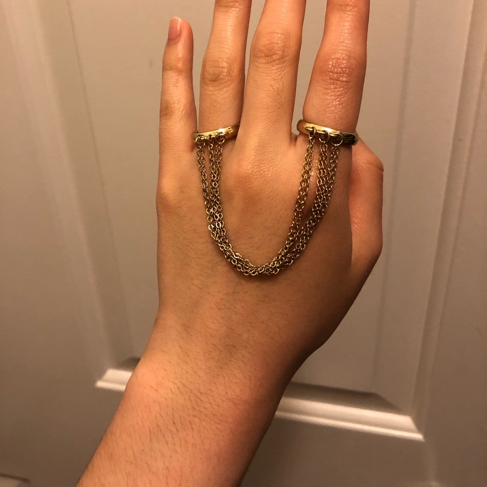 NWOT Double gold chained rings